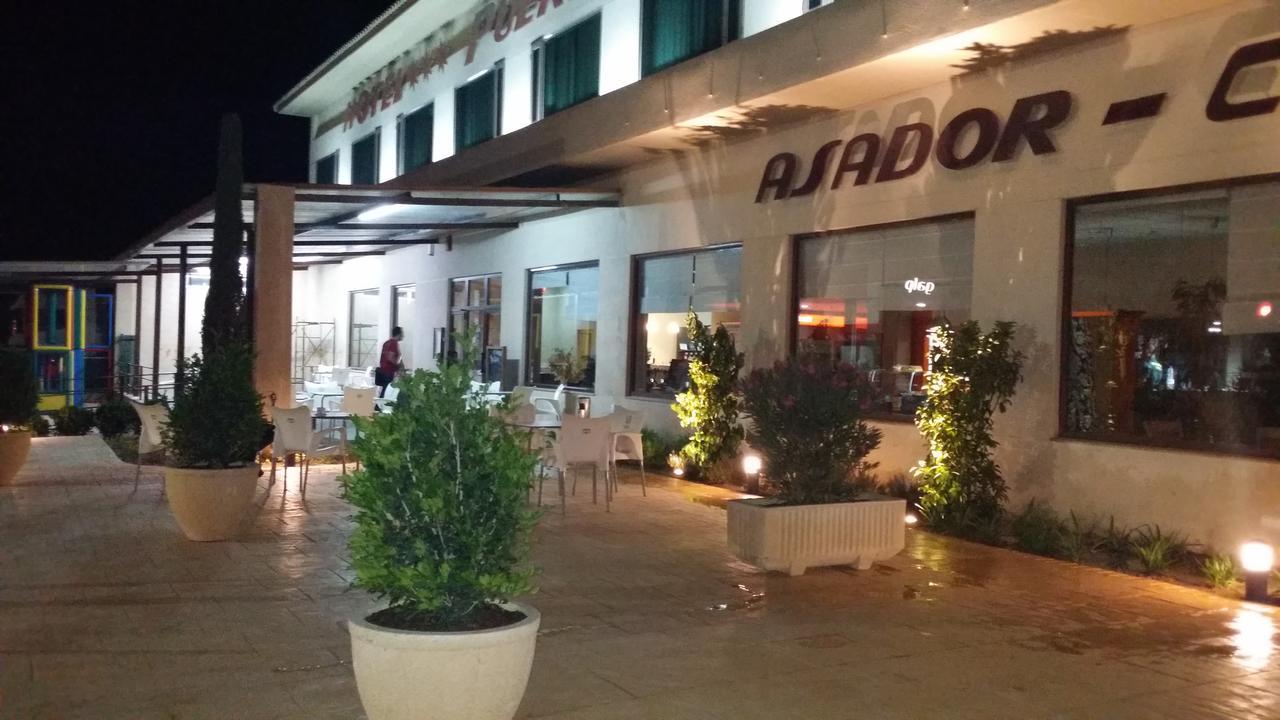 Hotel Puerta De La Serrania Лірія Екстер'єр фото